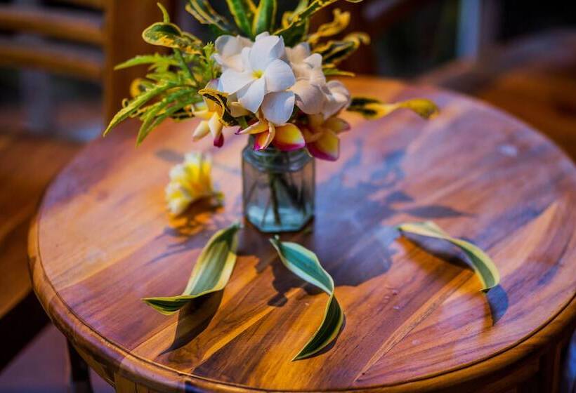 펜션 221 Garden Cottages