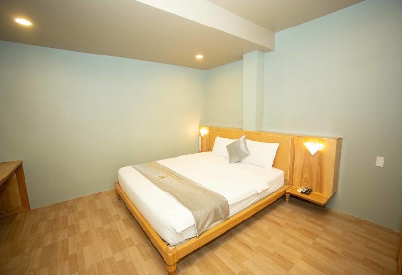 Fotos del hotel 7s  The Seventh Ii:  9