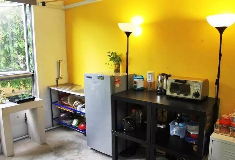 هتل El Studio Hostel Langkawi