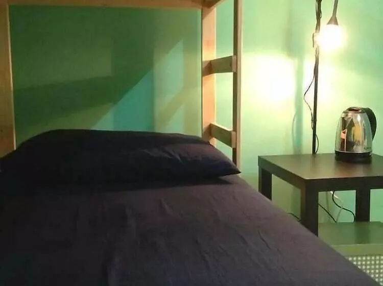 هتل El Studio Hostel Langkawi