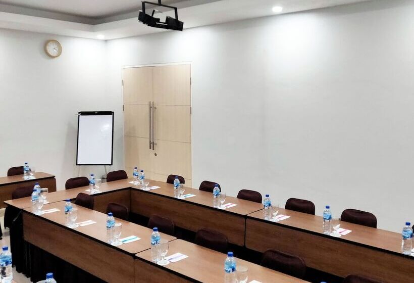 בית מלון כפרי Emerald