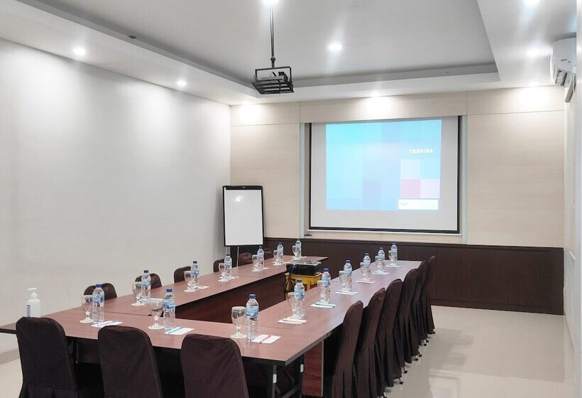 בית מלון כפרי Emerald