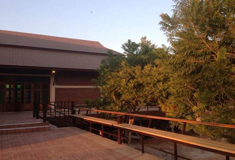 호텔 Loesloei Garden Resort Phurua