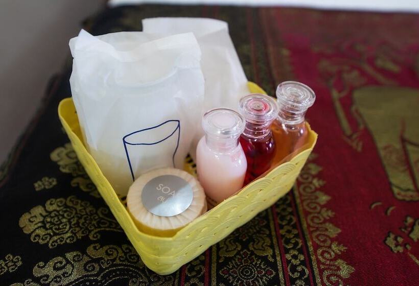 호텔 Loesloei Garden Resort Phurua