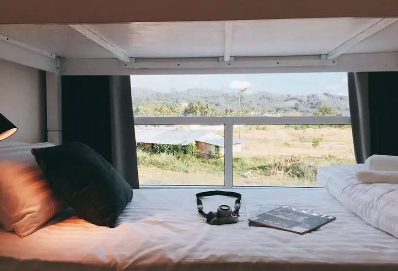 Hotelli Take A Break At Naiyang Beach Hostel