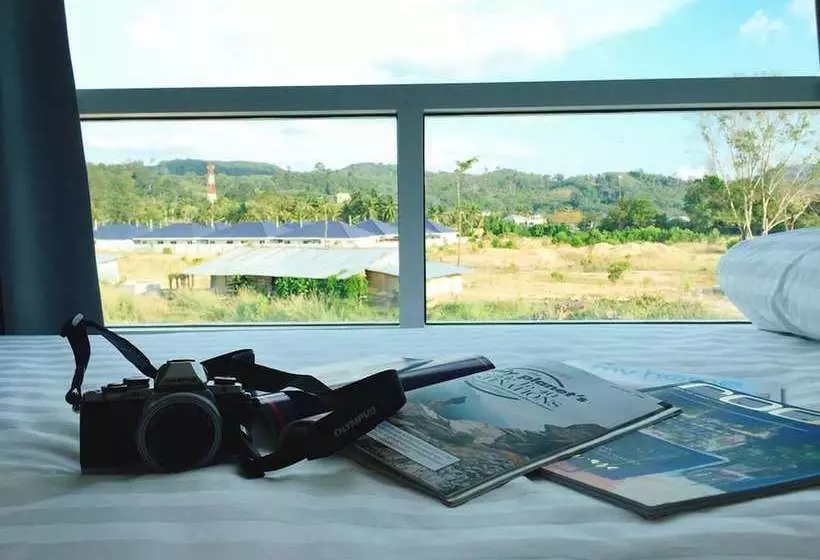 Hotelli Take A Break At Naiyang Beach Hostel