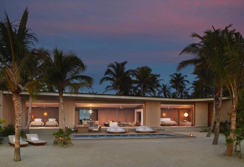 هتل The Ritzcarlton Maldives, Fari Islands