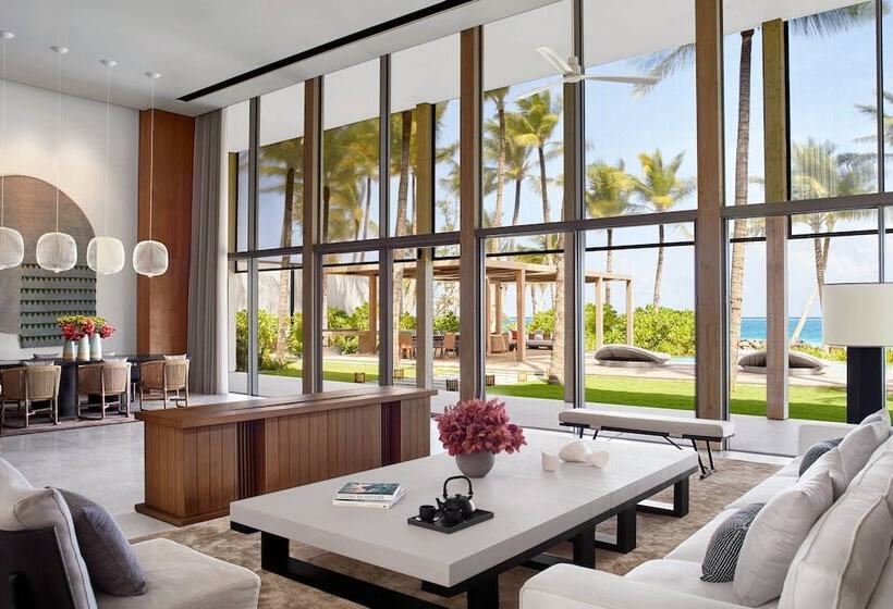 هتل The Ritzcarlton Maldives, Fari Islands