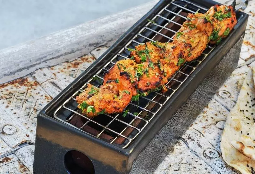 هتل The Ritzcarlton Maldives, Fari Islands