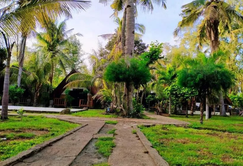 ホテル Tunai Cottages