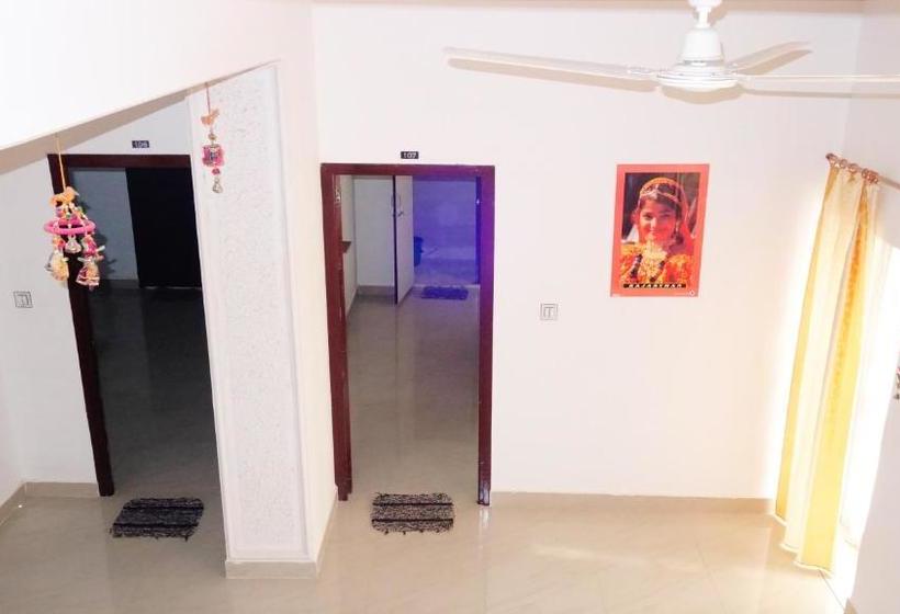 ペンション Bohemian Guest House