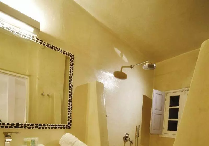 Hotel Armeni Village