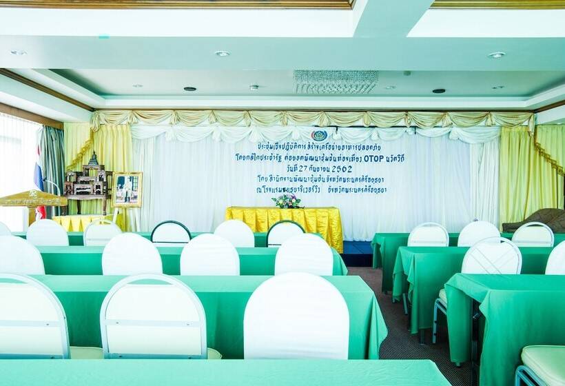 فندق Ayutthaya River View