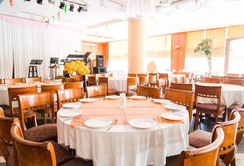 فندق Ayutthaya River View