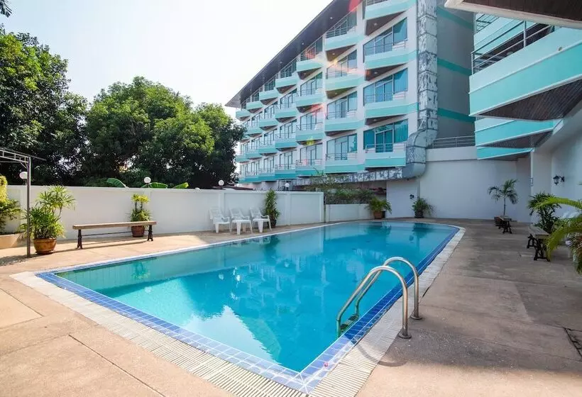 酒店 Ayutthaya River View