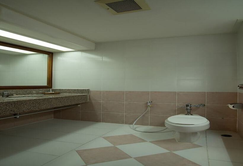 فندق Ayutthaya River View