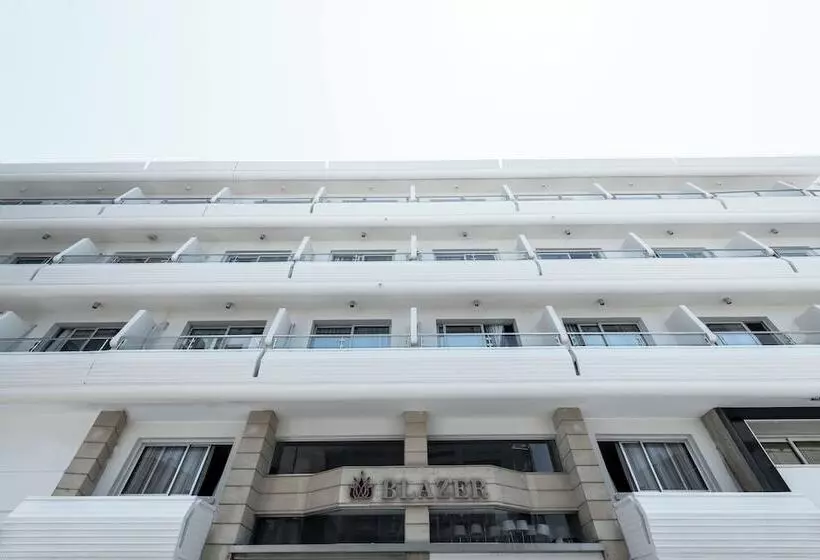 هتل Blazer Residence