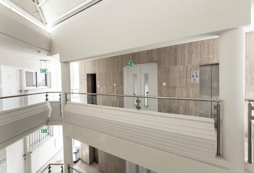 هتل Blazer Residence