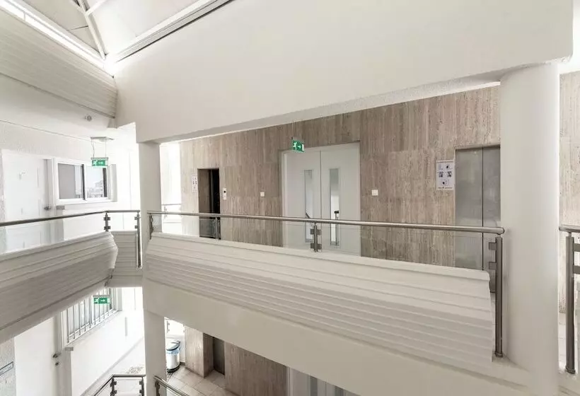 هتل Blazer Residence