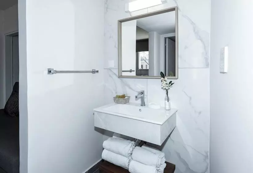 هتل Blazer Residence