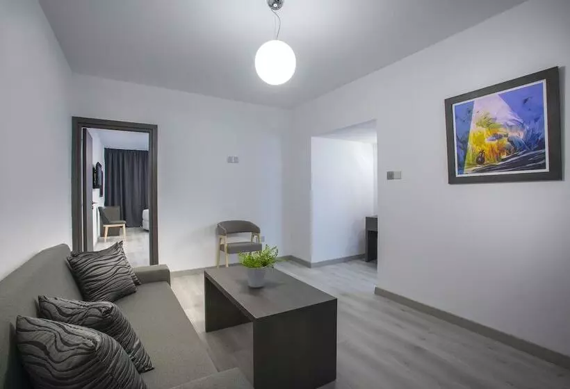 هتل Blazer Residence