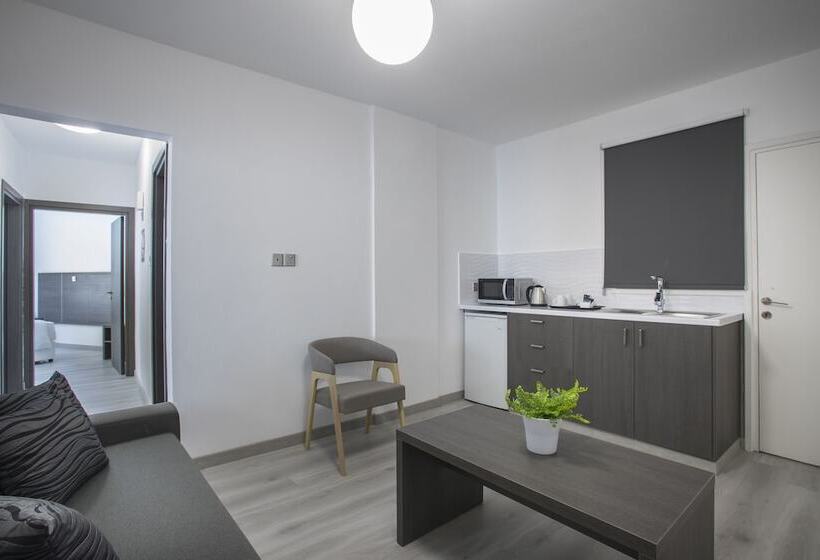 هتل Blazer Residence