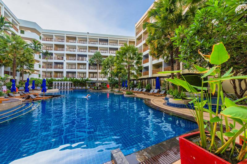 Hotel Deevana Plaza Phuket Sha Extra Plus