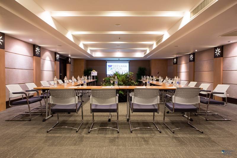 Hotel Deevana Plaza Phuket Sha Extra Plus