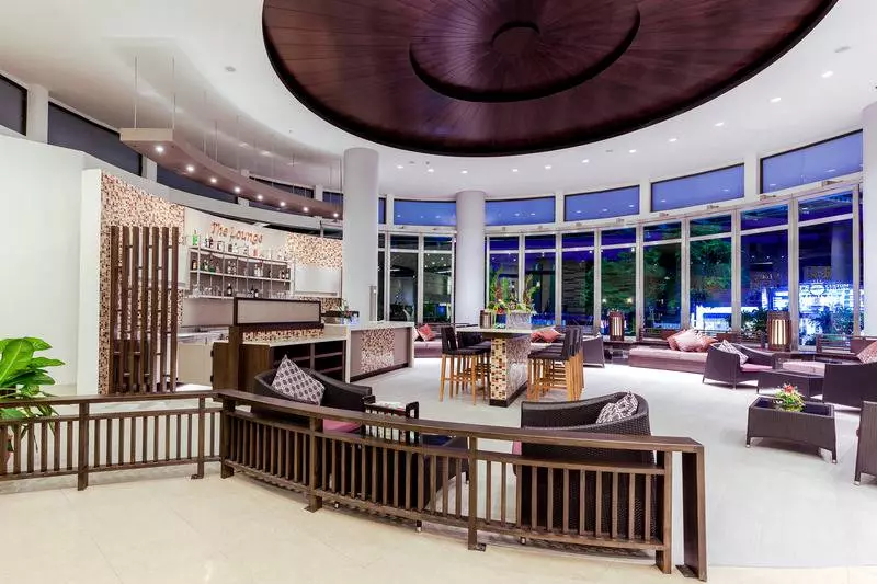 בית מלון כפרי Deevana Plaza Phuket   Sha Extra Plus