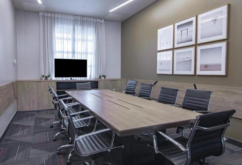 هتل Deville Prime Porto Alegre