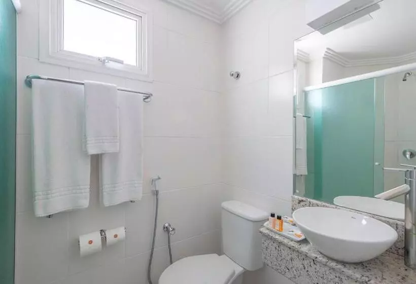 호텔 Glória Blumenau