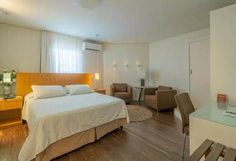 호텔 Glória Blumenau