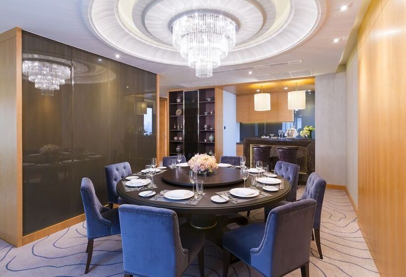 هتل Avani Ratchada Bangkok