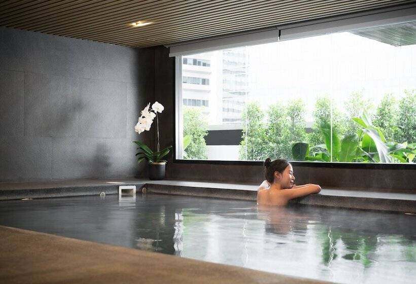 هتل Avani Ratchada Bangkok