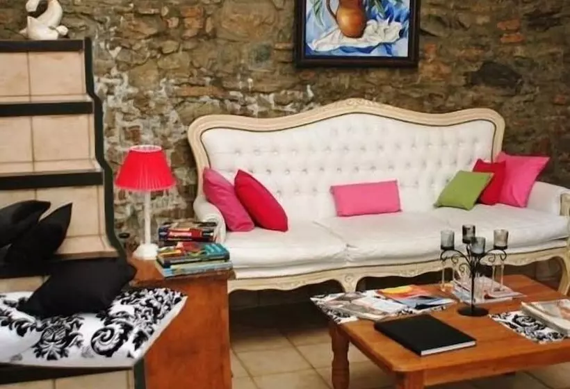 בית מלון כפרי La Mision