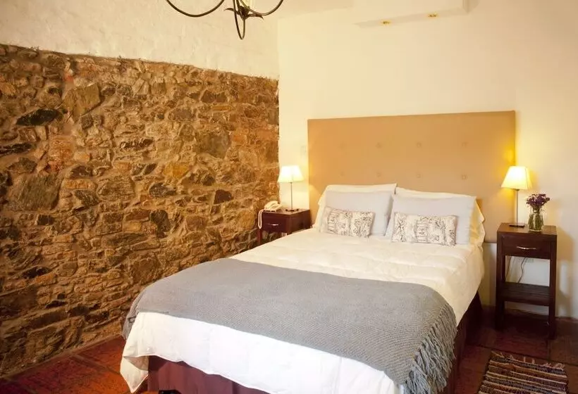 בית מלון כפרי La Mision