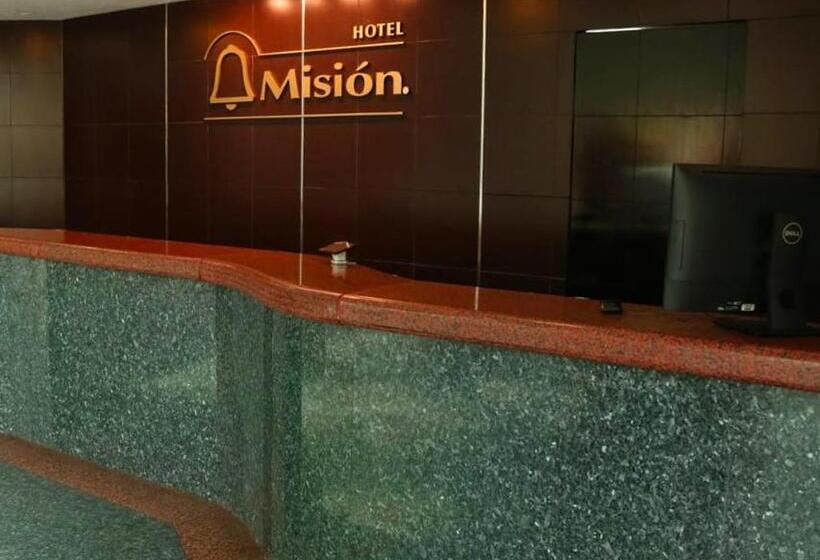 Отель Mision Pachuca