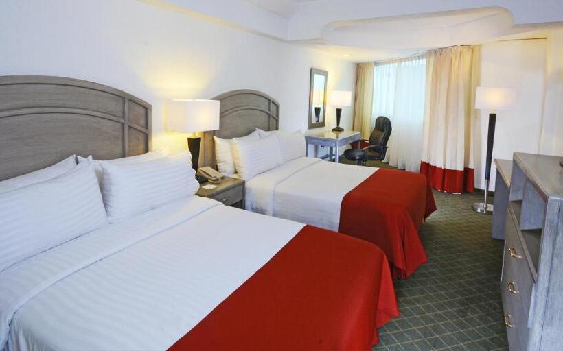 Отель Mision Pachuca