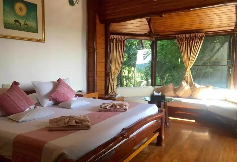 Отель Phu Pha Nam Resort