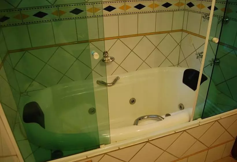 Otel Pousada Aguas De Paratii