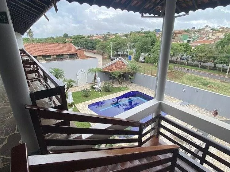 호텔 Pousada Dona Emilia