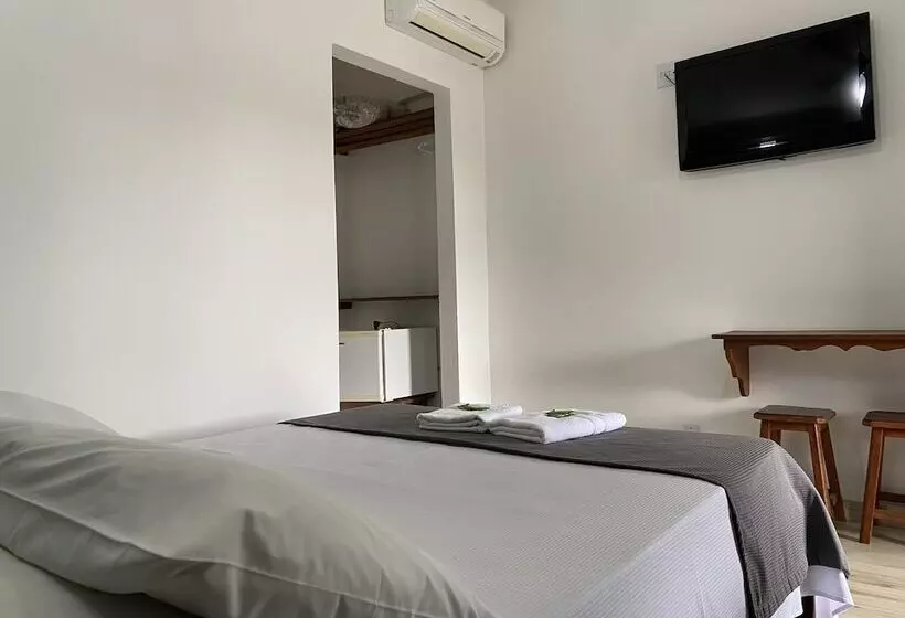 호텔 Pousada Dona Emilia