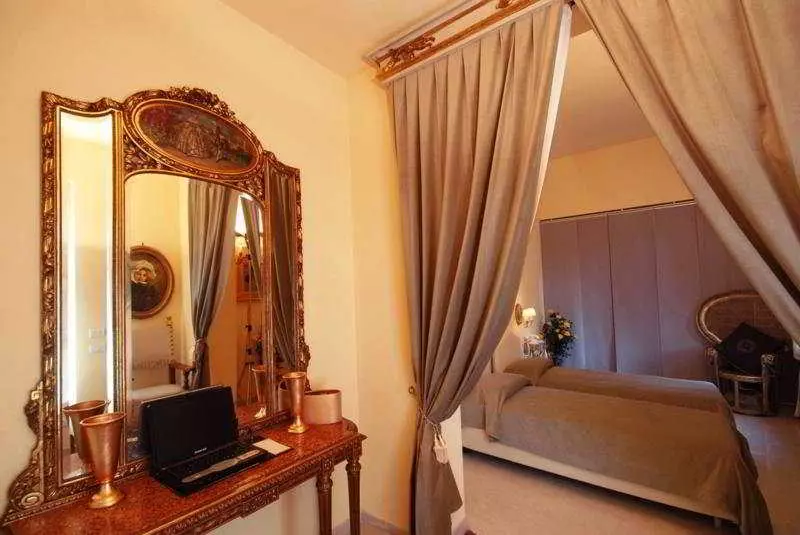 Hotelli Relais Ugolini