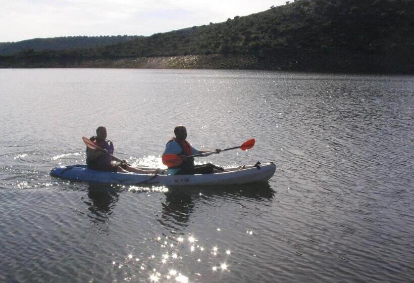 فندق ريفى Palacio Guzmanes