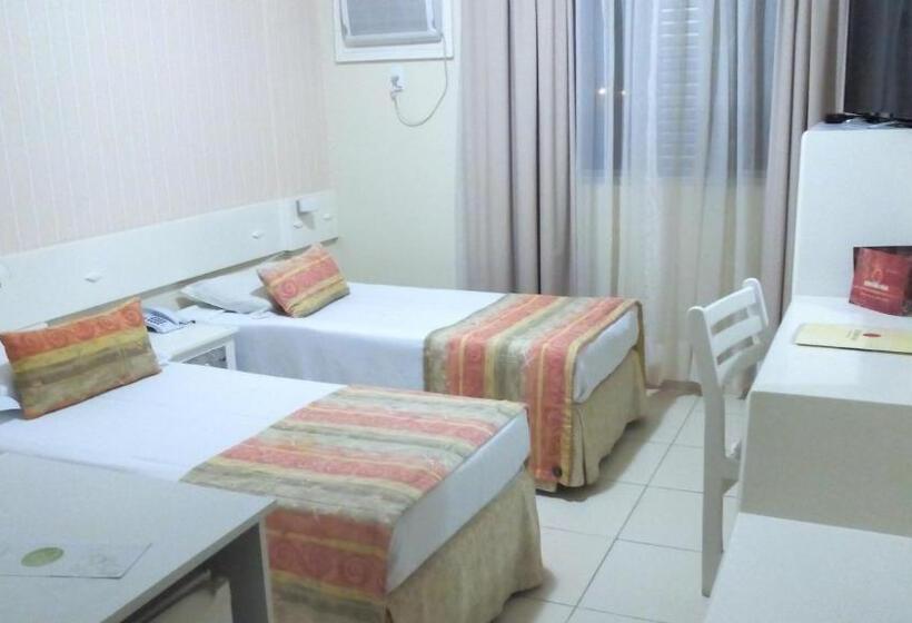 בית מלון כפרי San Michel Palace