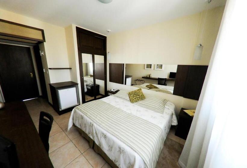 בית מלון כפרי San Michel Palace