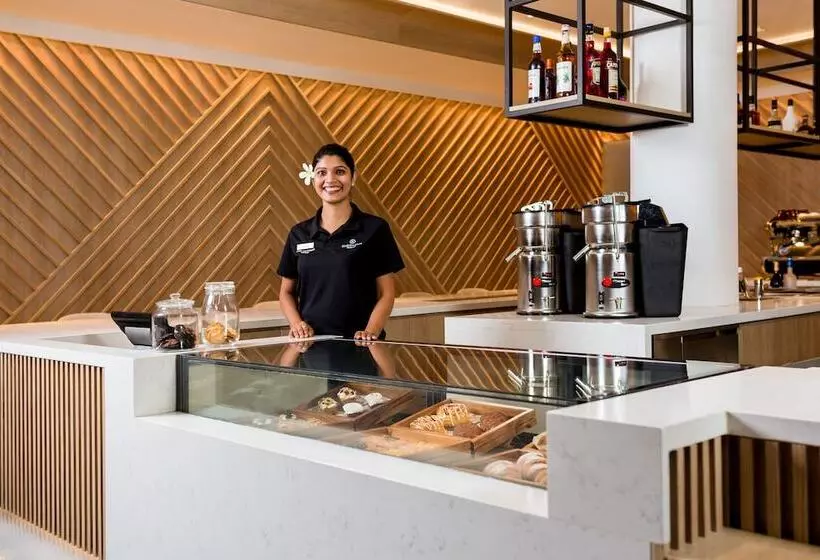 호텔 Sheraton Fiji Golf & Beach Resort