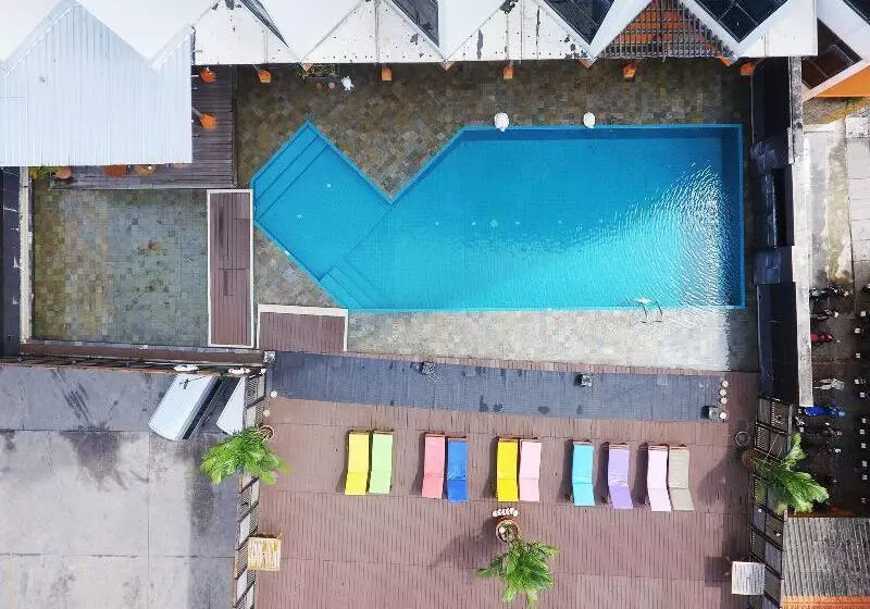 Отель The Seasons Pattaya   Sha Plus Certified