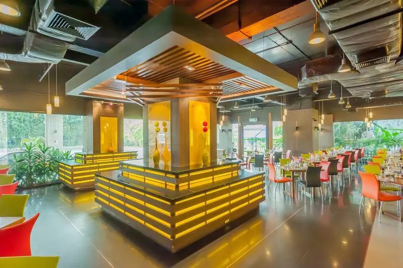 Отель The Seasons Pattaya   Sha Plus Certified