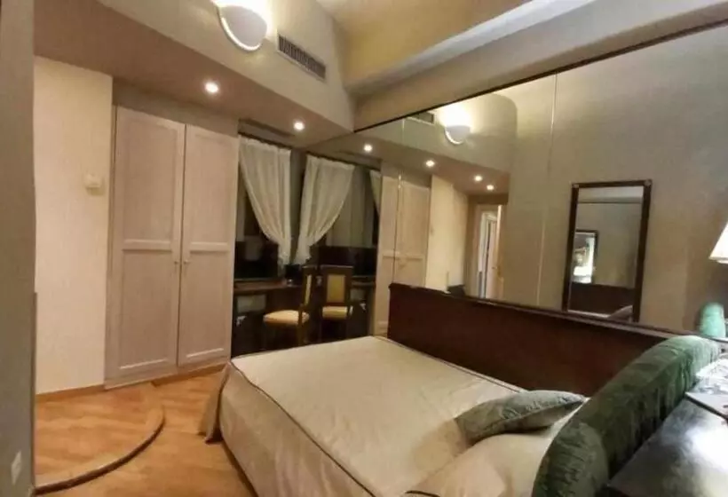 هتل Tornabuoni La Petite Suite